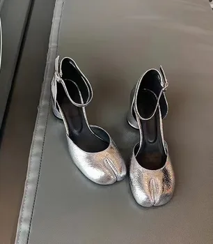 Летняя новая модная универсальная линия обуви Mary Jane pig trotter на толстом каблуке из натуральной кожи с узким носком.