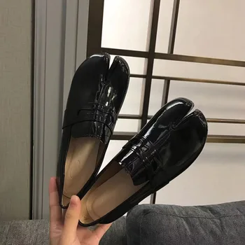 Tabi/ Однотонные Лаконичные Комфортные Черные туфли-лодочки с открытым носком; Обувь с раздельным носком; Zapatos Botas MujerPara Mujeres